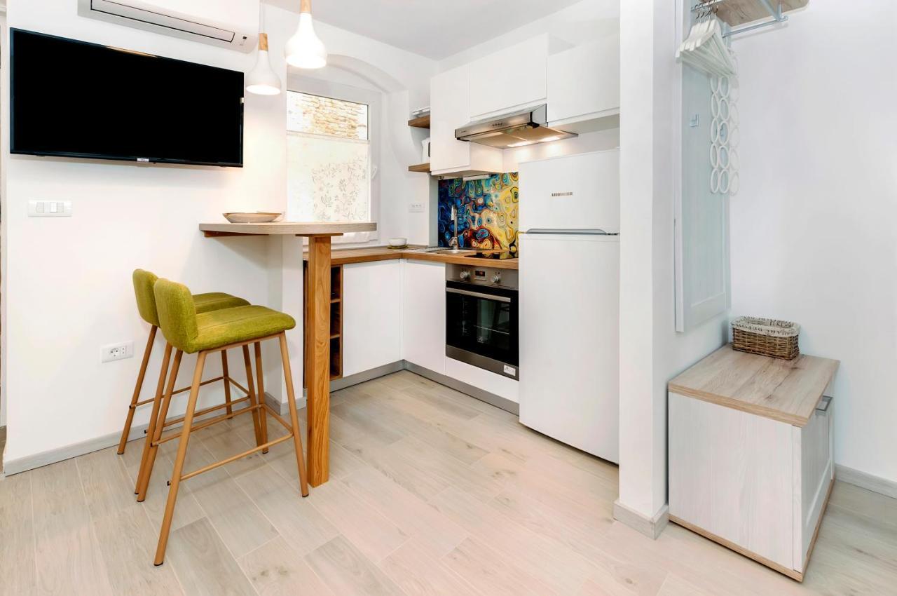 Apartment Amici With Terrace In Center Of Rovinj Exterior foto